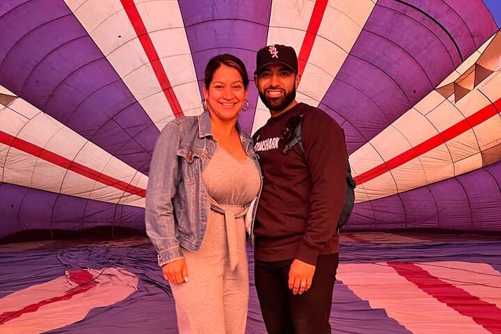 Sunrise Hot-Air Balloon Over Teotihuacan: Pyramids, Flight & Breakfast photo 1