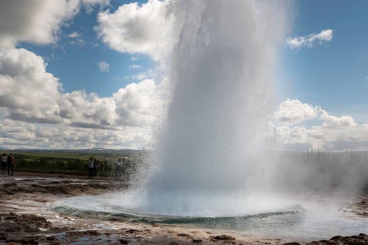 Private Golden Circle Tour with Farm Visits — Thingvellir, Geysir & Gullfoss photo 2