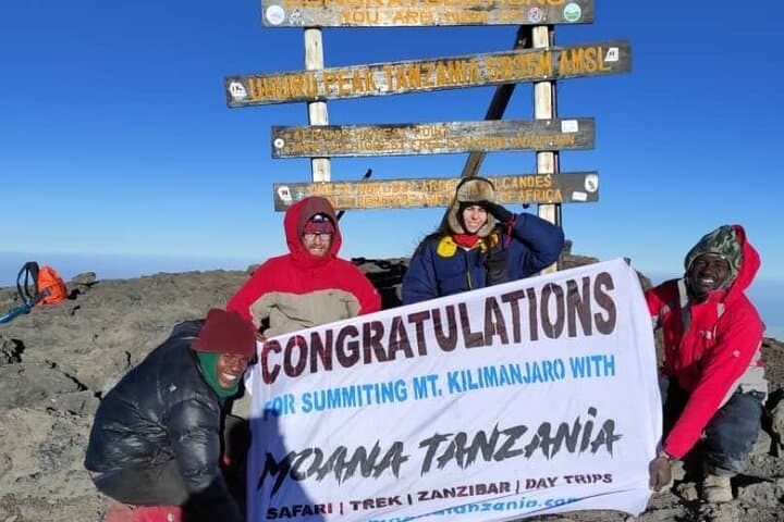 Machame Route Kilimanjaro Trek: 7-Day Guide to Uhuru Peak photo 2