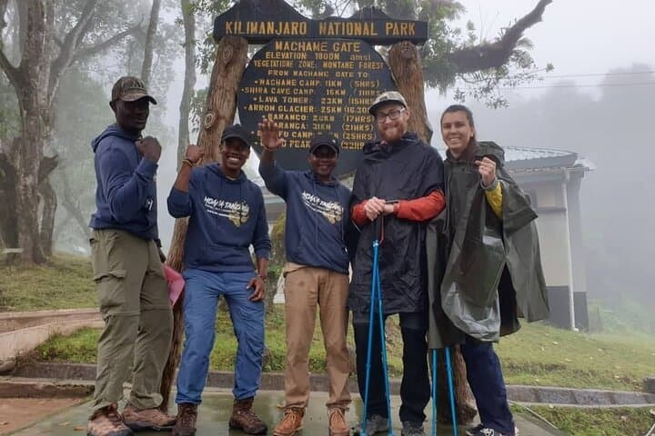 Machame Route Kilimanjaro Trek: 7-Day Guide to Uhuru Peak