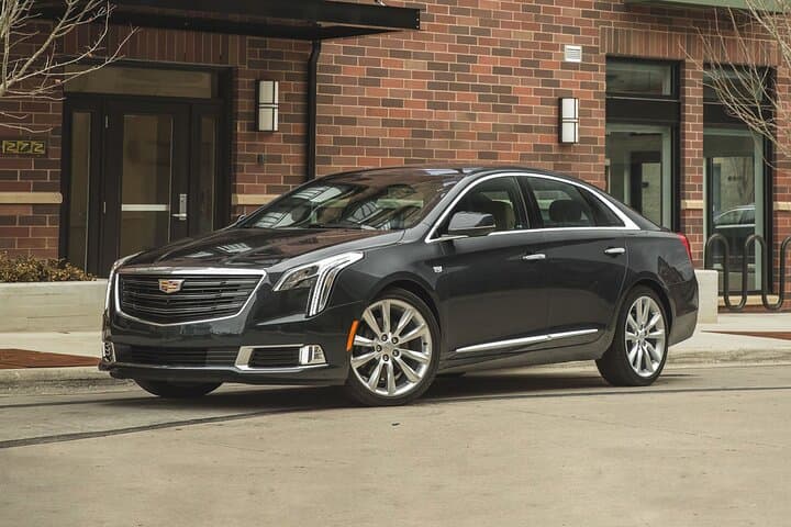 Private Luxury Transfer from Denver Airport (DEN) to Downtown Denver photo 3