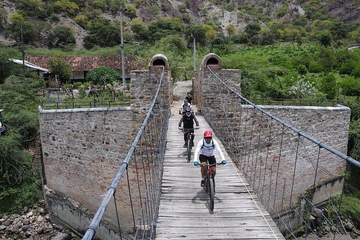 8-Day Colombia Multisport Expedition: Hike, Bike & Raft From Bogotá photo 4
