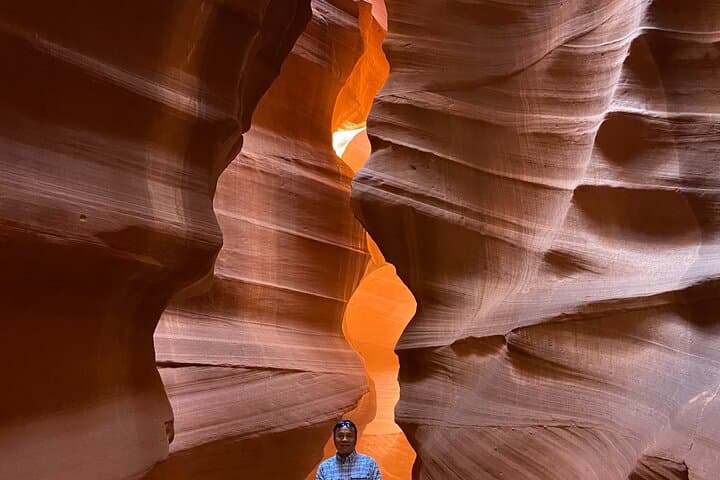 Upper Antelope Canyon Guided Tour — Page's Iconic Slot Canyon Experience photo 4