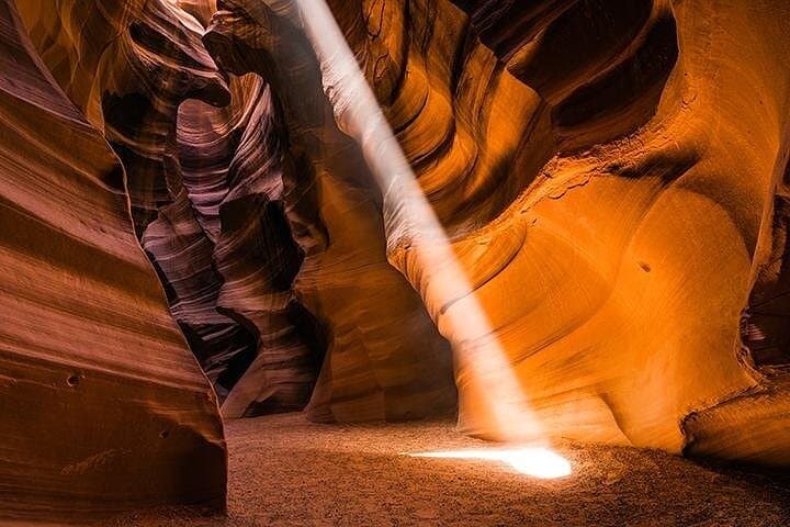 Upper Antelope Canyon Guided Tour — Page's Iconic Slot Canyon Experience photo 5