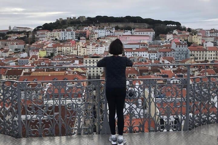 Run Castle Hill Lisbon: Private 90-Minute City Running Tour photo 2