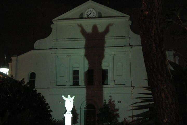Darkside of New Orleans: Private Night Tour of Voodoo, Vampires & Hauntings photo 1