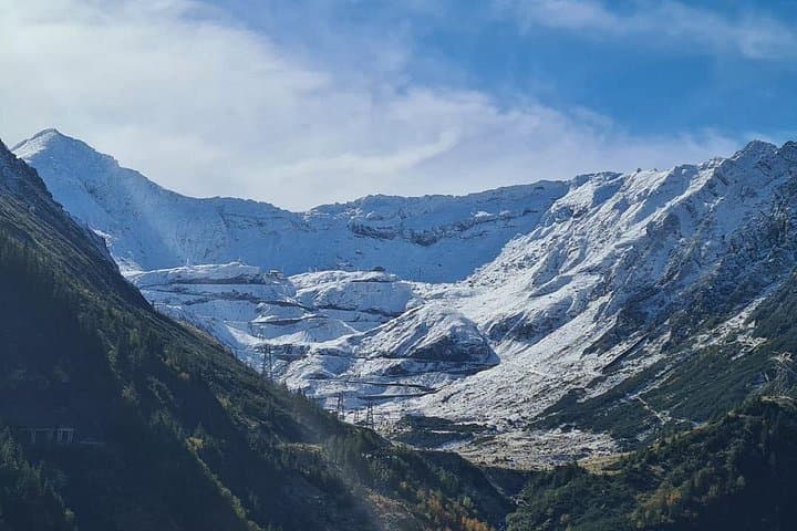 Transfagarasan Road & Poienari Fortress: Full-Day Private Tour from Brasov photo 4