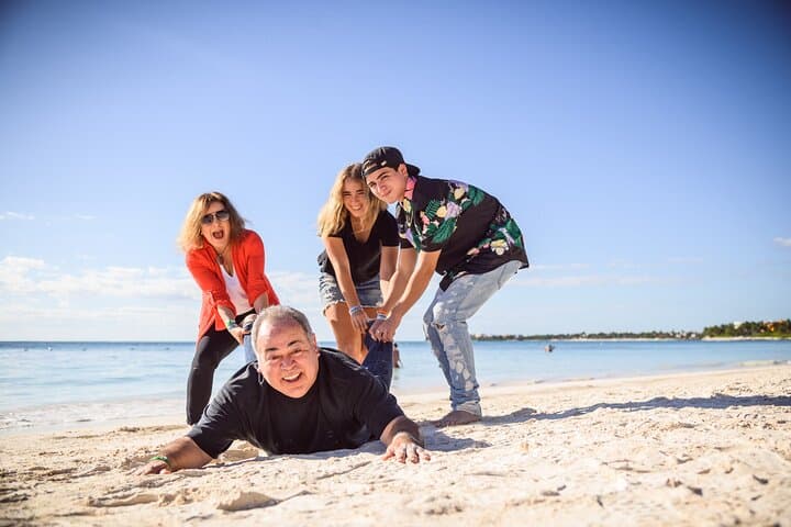 Playa del Carmen Private Photoshoot: Professional Photographer & Location Guide