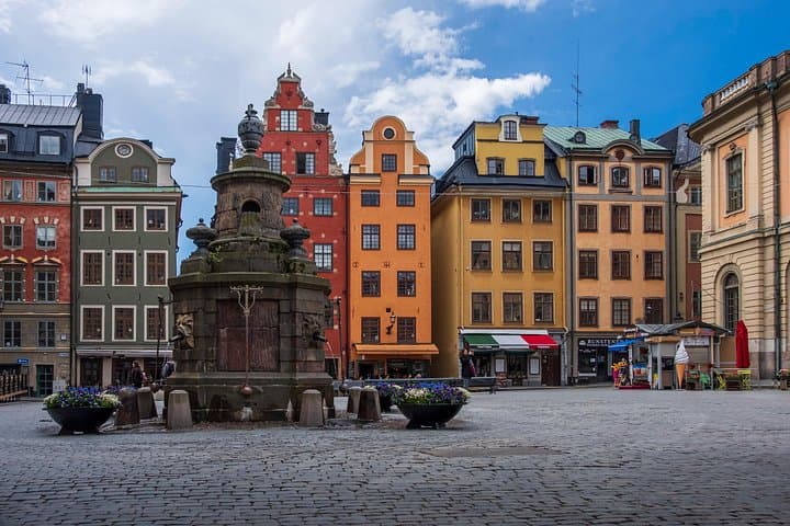 Stockholm Splendor: 6-Hour Cultural Walking Tour from Vasa to Gamla Stan photo 1