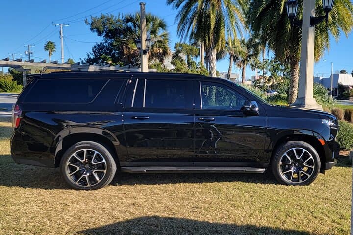 Private Black Car Chauffeur Service in St. Augustine — 2-Hour Luxury SUV Charter photo 2