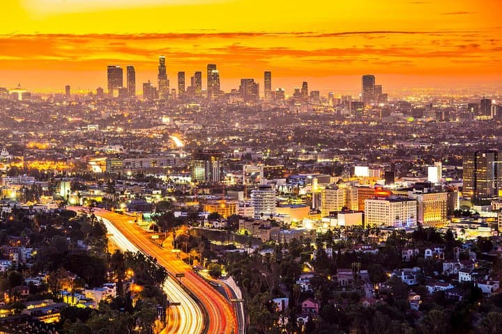 Los Angeles Urban Photo Shoot: Professional Photographer for Iconic & Hidden Locations