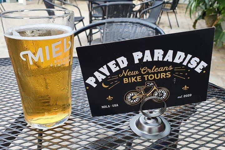 Garden District Craft Beer Bike Tour in New Orleans: Ride, Taste & Explore photo 4