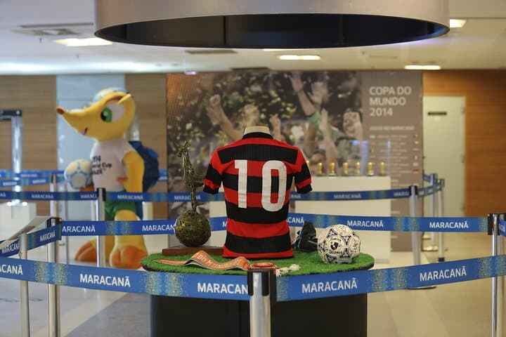 Behind the Goals: Maracanã Stadium & Flamengo Tour Guide