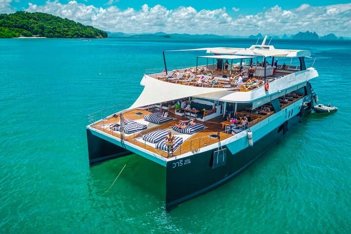 Luxury James Bond Island Sunset Cruise with Kayaking & Dinner photo 2