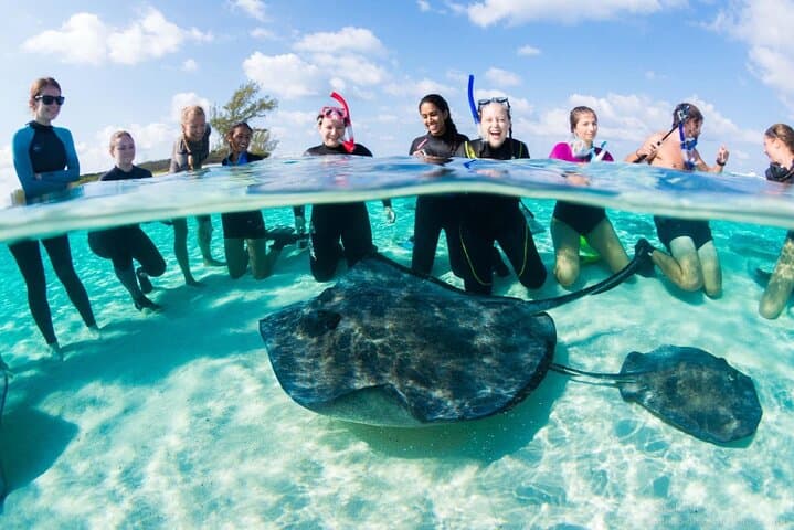 Bimini Honeymoon Harbour & Sapona Snorkel Day Cruise photo 2