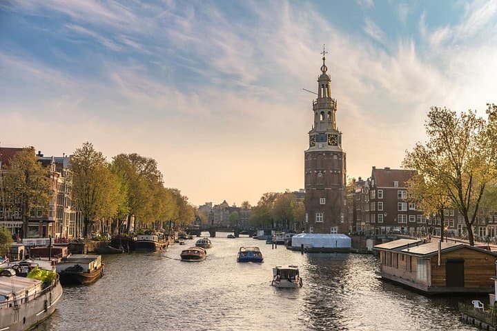 Amsterdam Scavenger Hunt: Self-Guided Audio Walking Tour of 10+ Highlights photo 4