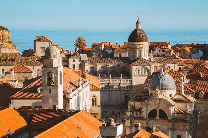 Dubrovnik Scavenger Hunt: Self-Guided Old Town Walking Tour