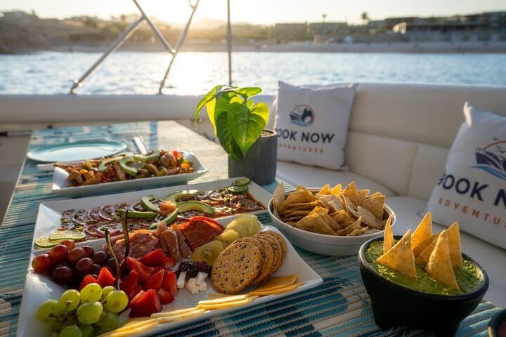 Cabo Private Yacht: 4-Hour Snorkel and Paddleboard Cruise to the Arch photo 6