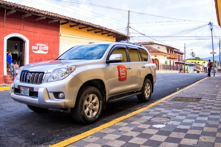 Private Airport Transfers in Nicaragua: Managua to Granada, León, Masaya & San Juan del Sur photo 2
