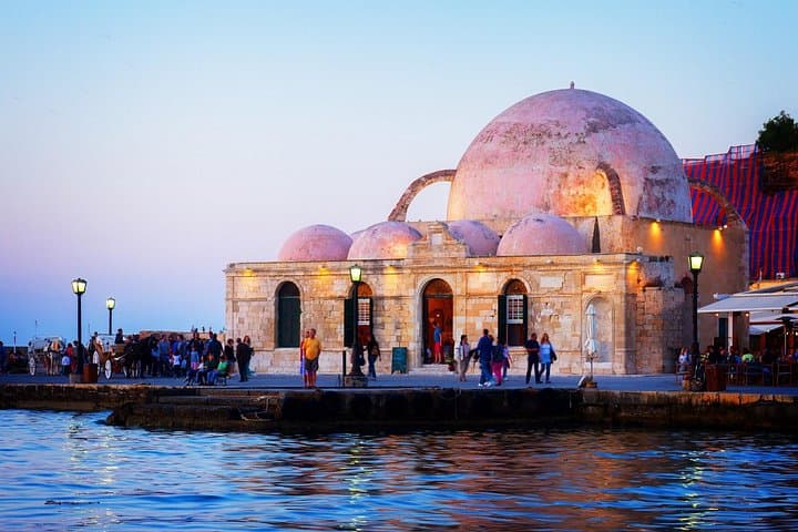 Chania Scavenger Hunt: Self-Guided Walking Tour of Old Town
