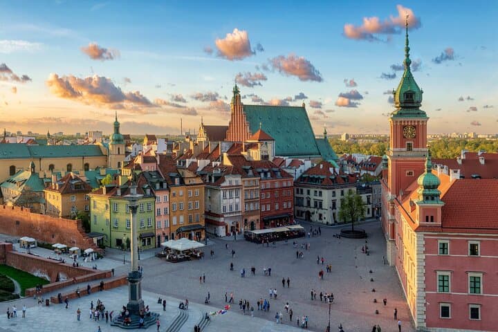 Warsaw Scavenger Hunt: Self-Guided Old Town Walking Tour & City Highlights photo 4
