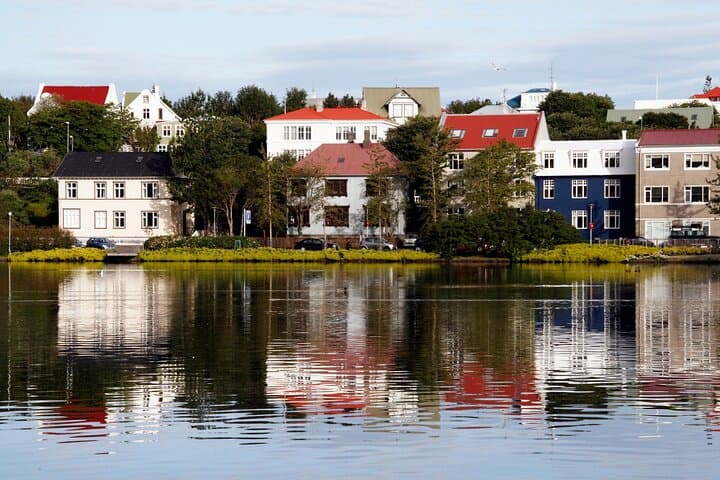 Reykjavik Scavenger Hunt and Self-Guided Walking Tour: Interactive City Adventure photo 6