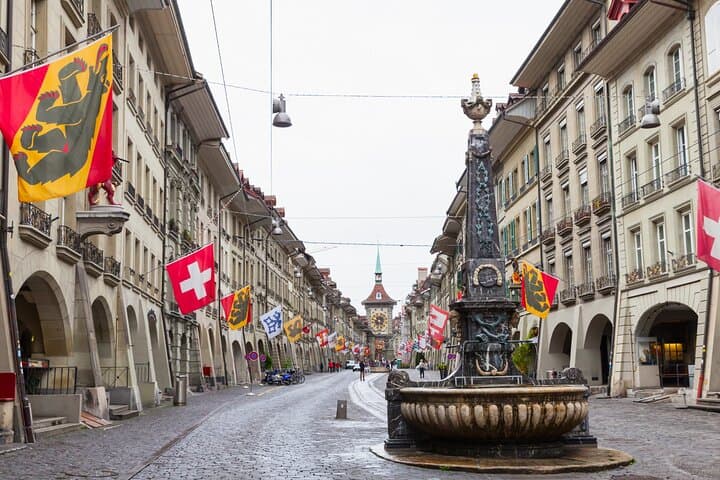 Bern Scavenger Hunt: Self-Guided Highlights Walking Tour photo 6