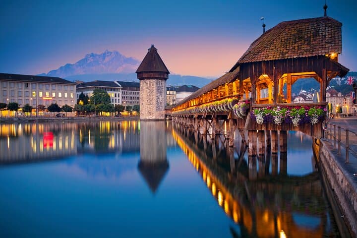 Lucerne Scavenger Hunt: Self-Guided City Walk & Puzzle Tour
