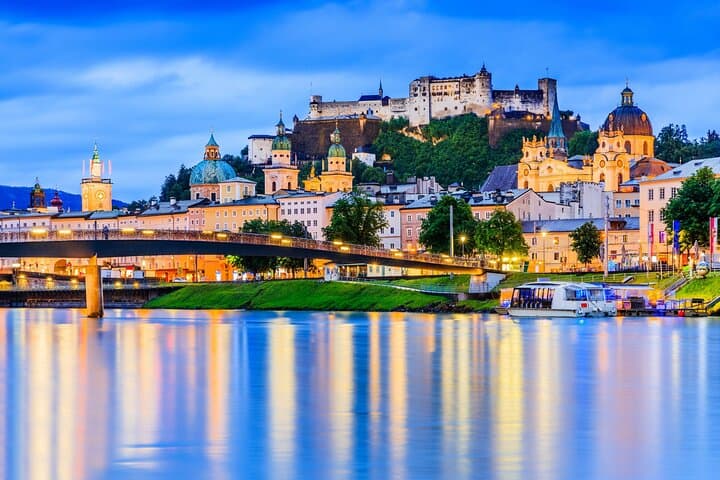 Self-Guided Salzburg Scavenger Hunt — Highlights Audio Walking Tour photo 6