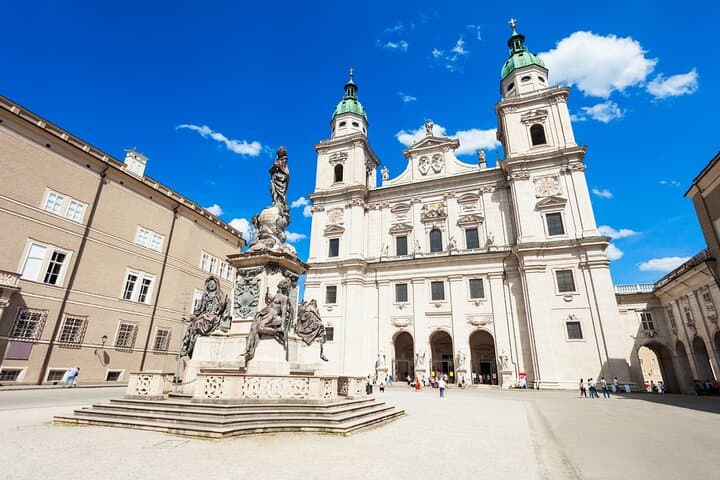 Self-Guided Salzburg Scavenger Hunt — Highlights Audio Walking Tour photo 3