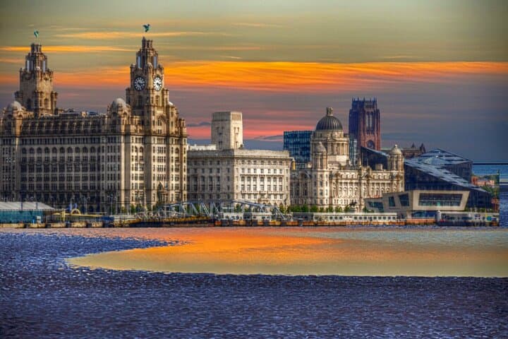 Liverpool Scavenger Hunt: Self-Guided Walking Tour of City Highlights photo 4
