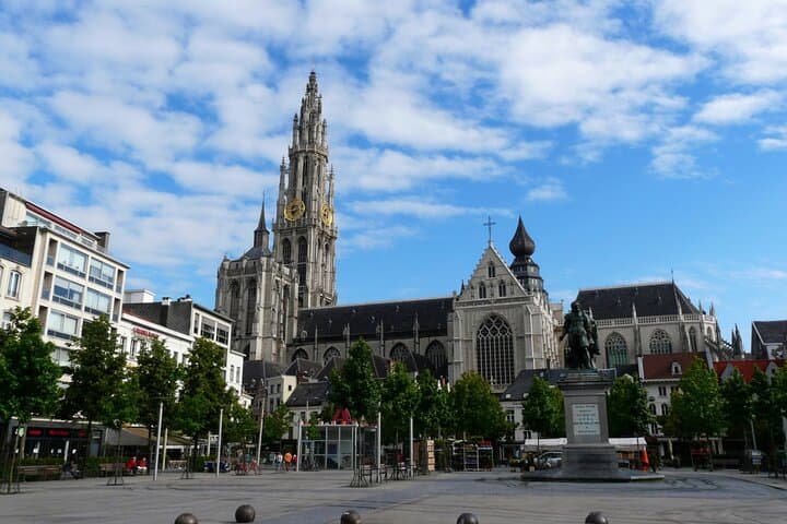 Explore Antwerp: Self-Guided Scavenger Hunt & Audio Walking Tour photo 3