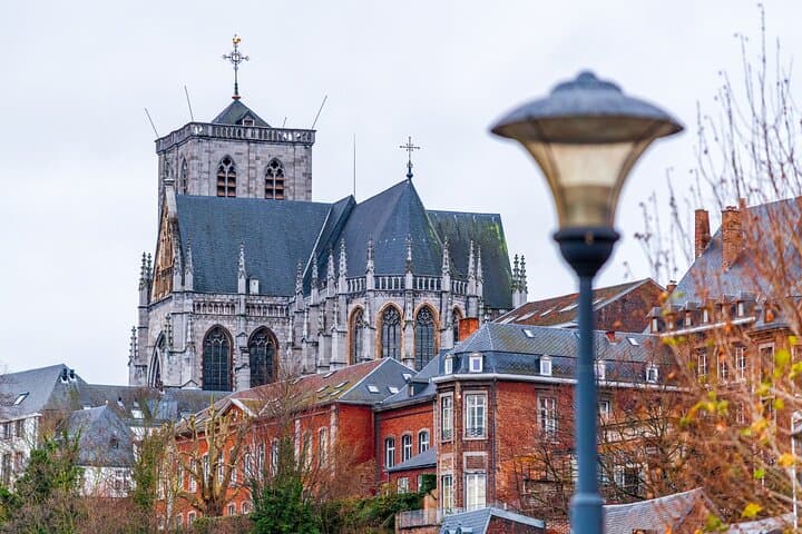 Liège Scavenger Hunt: Self-Guided Highlights Walking Tour & Audio Trail photo 3
