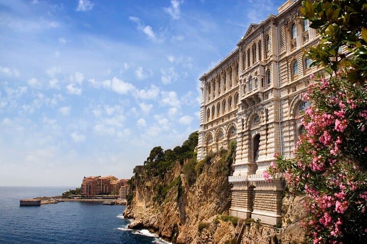Monaco Scavenger Hunt: Self-Guided Old Town Walking Tour photo 2