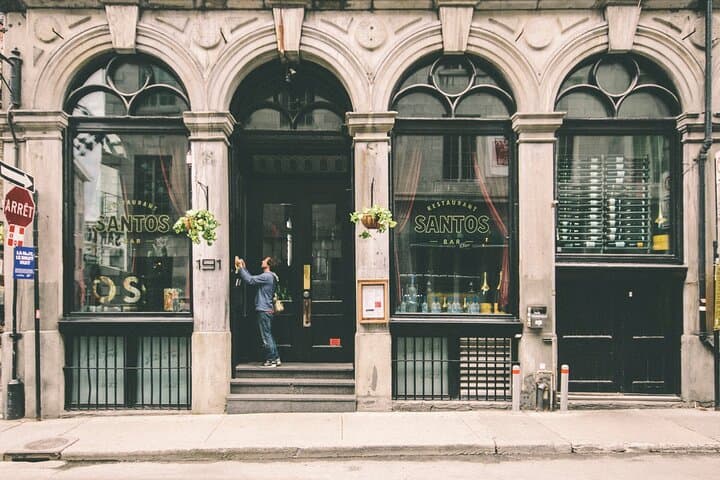 Montreal Scavenger Hunt: Self-Guided Old Montreal Walking Tour photo 5