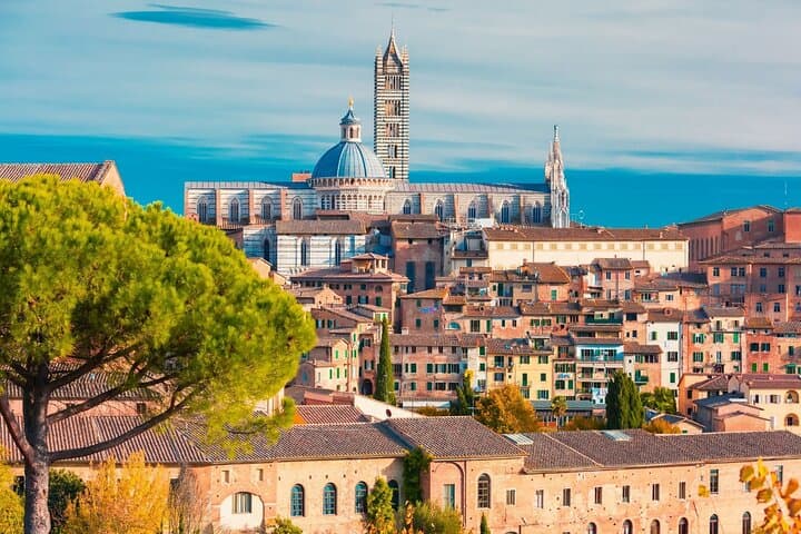 Siena Scavenger Hunt: Self-Guided Highlights Walking Tour photo 3