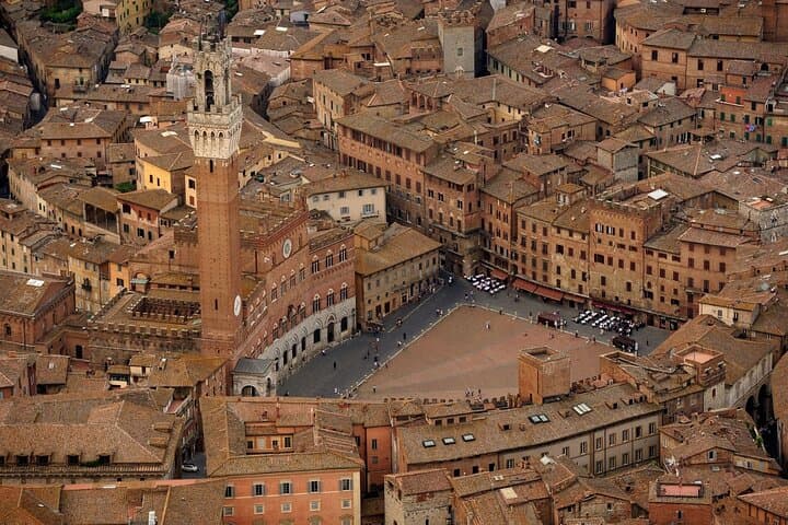 Siena Scavenger Hunt: Self-Guided Highlights Walking Tour photo 4