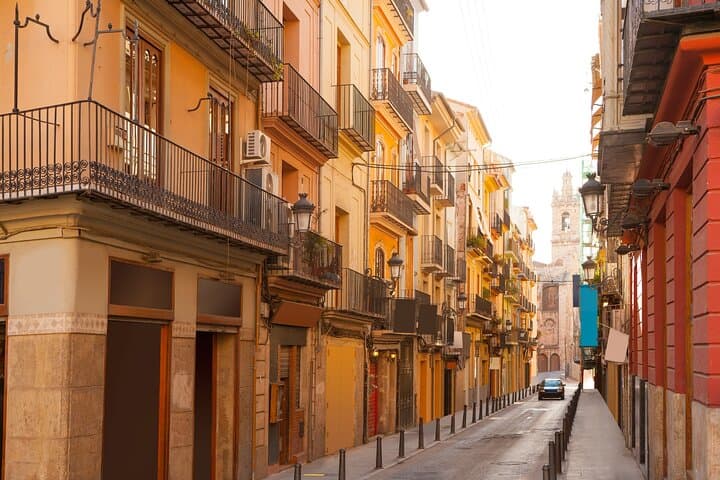 Valencia Scavenger Hunt: Self-Guided Highlights Walking Tour photo 6