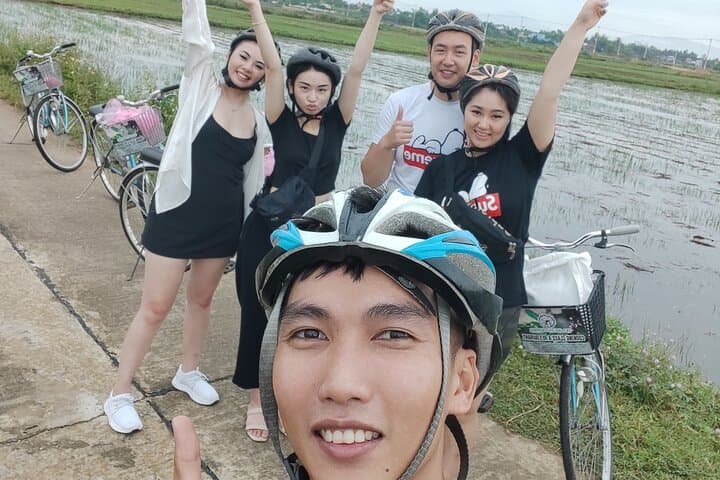 Hoi An Countryside Bicycle Tour: Tra Que & Kim Bong Villages photo 1