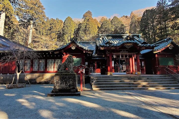 Private Hakone Sightseeing Tour: Lake Ashi, Ōwakudani & Hakone Shrine in One Day photo 6
