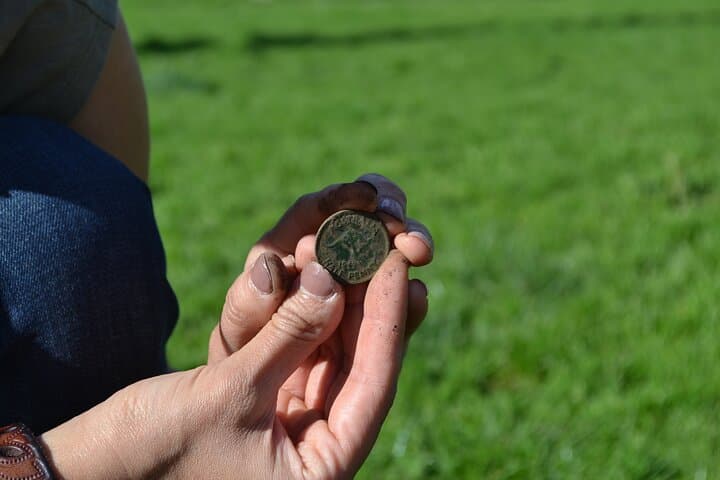Melbourne Treasure Hunt 101: St Kilda Metal Detecting Beach Adventure photo 3