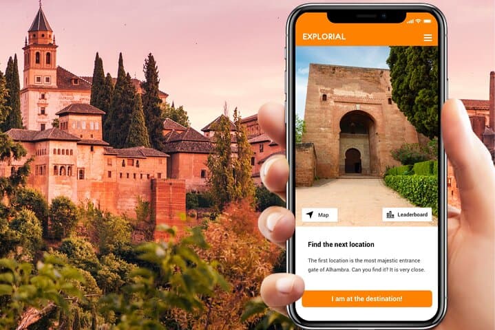 Alhambra Self-Guided Scavenger Hunt: Explore Granada's Free-Area on Foot