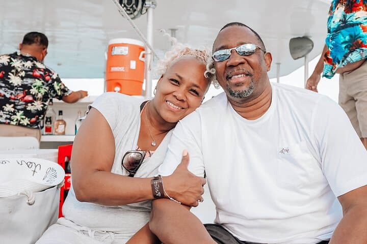 Sunset Catamaran to Isla Mujeres: Unlimited Drinks & Playa Norte Beach Stop photo 6