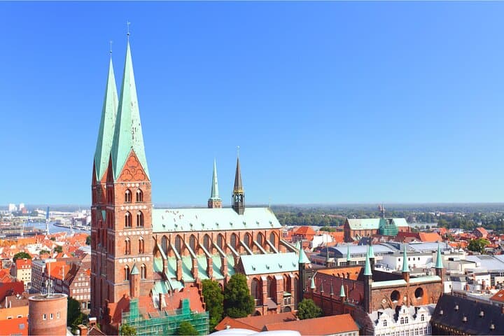 Lübeck Scavenger Hunt: Self-Guided Audio Walking Tour of the Old Town