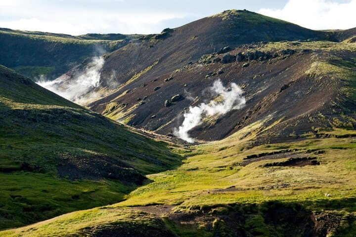 Reykjadalur Hot River Hike: Private Day Trip from Reykjavík to Geothermal River Baths photo 3