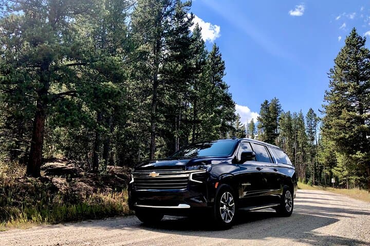 Denver Airport to Vail Private Shuttle: Fast, Comfortable Transfer via I-70 photo 2