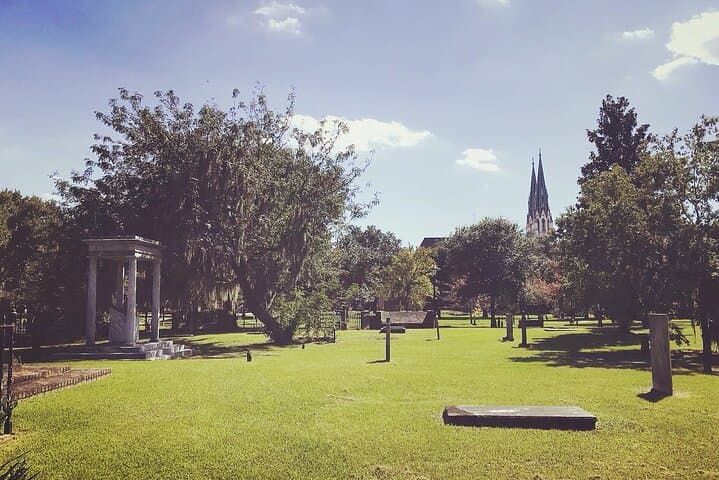 Savannah's Original Dark History Tour — Fact-Based Evening Walking Tour of the Historic District photo 4