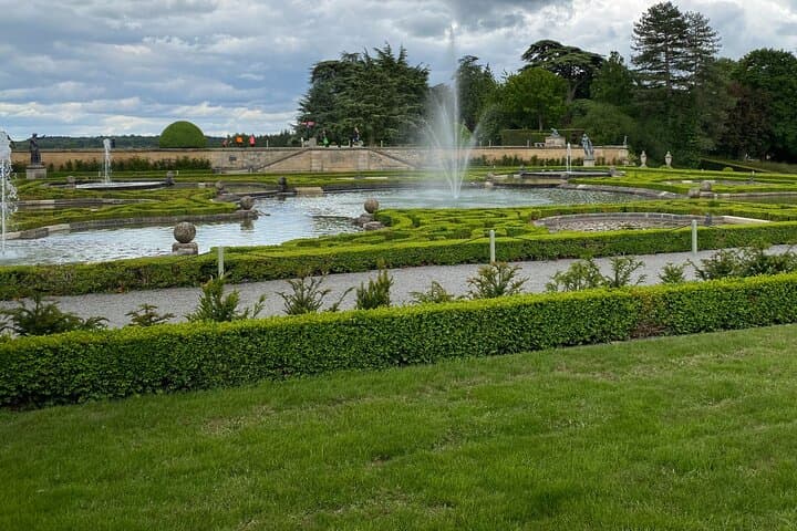 Full-Day Blenheim Palace and Cotswolds Private Tour from London