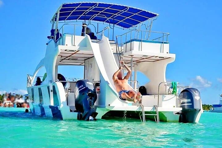 Private Catamaran Brunch Cruise in Punta Cana: VIP Yacht Party & Snorkel photo 4