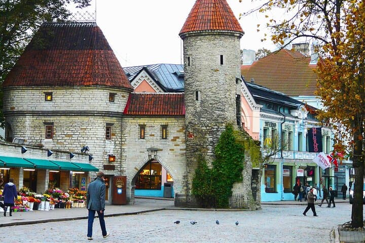 Tallinn Scavenger Hunt: Self-Guided Audio Tour of Old Town Highlights photo 5